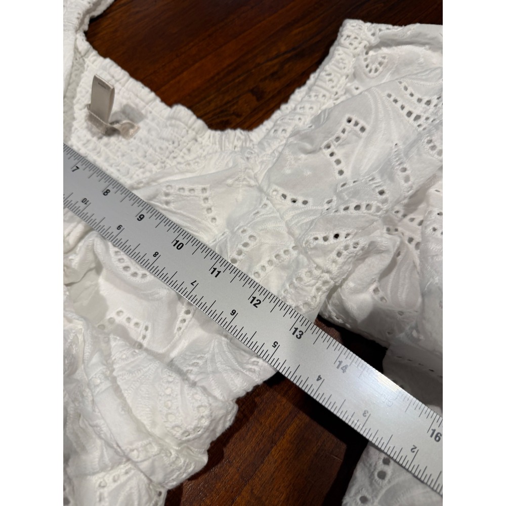 Banana Republic White Eyelet Puff Sleeve Blouse Smocked Back Clean Girl - Picture 6 of 7